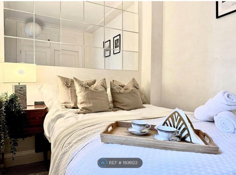 Executive Knightsbridge Apartment Londres Exterior foto